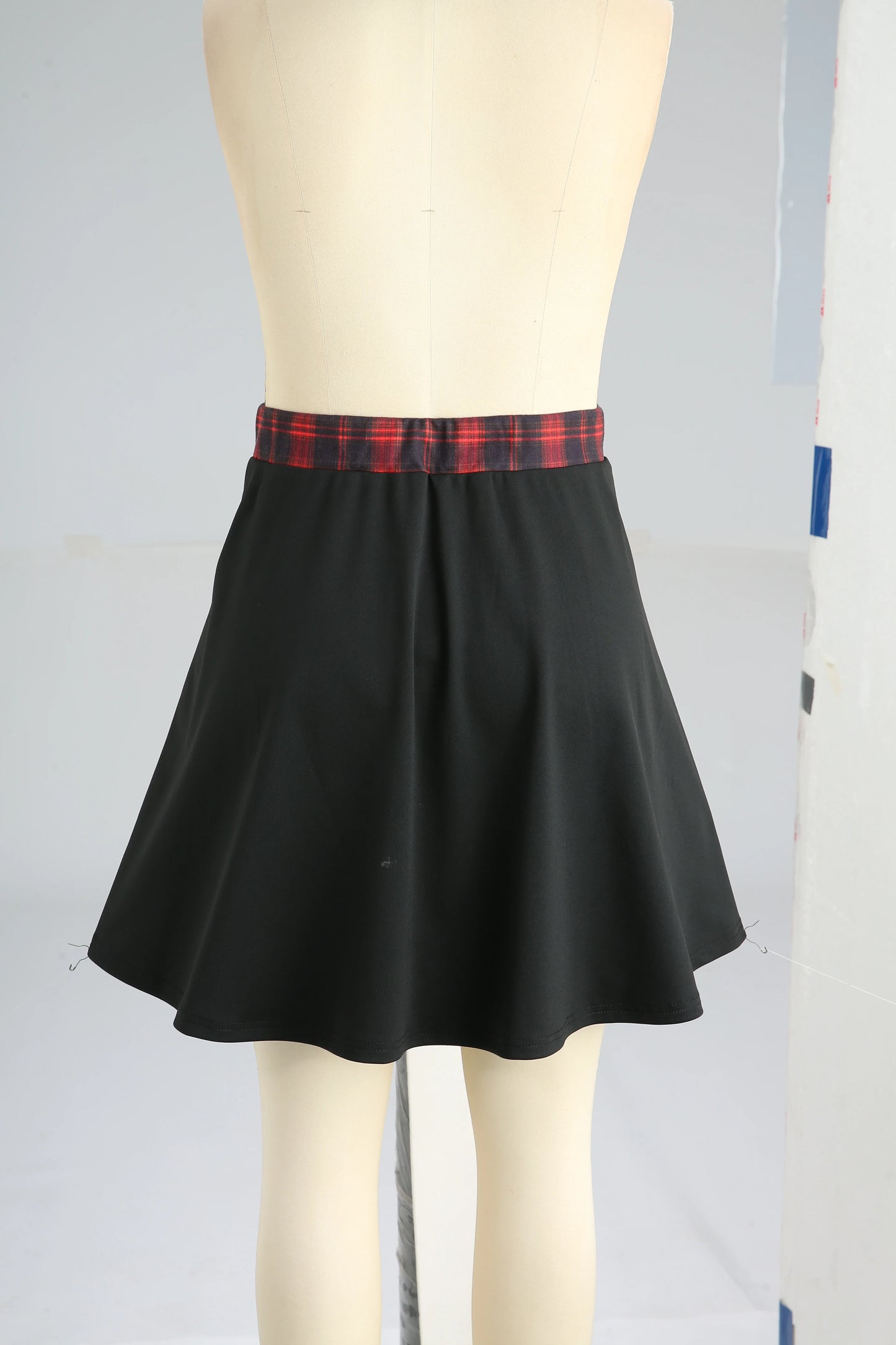 Plus Size Plaid Patchwork Grommets PU Leather Stripes Asymmetrical Skirt Female Casual Large Size Women Y2K Skirts