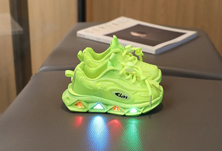 Baby Shoes 2025 Spring Autumn New Boys and Girls Light Up Clunky Sneaker Small and Medium-sized Children's Soft Soled Baby Shoes