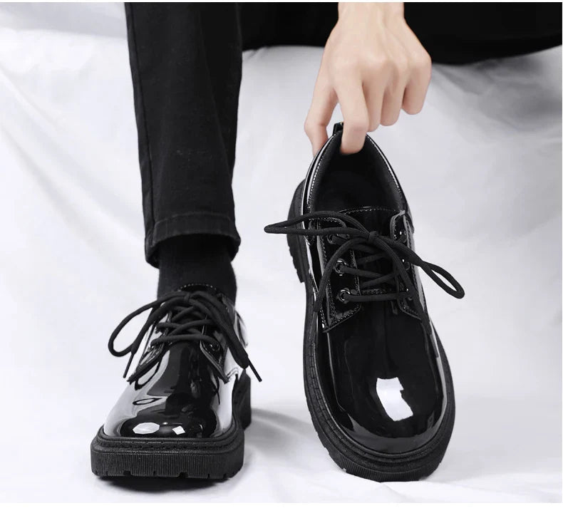 2024 Spring Autumn New Designer Men's Dress Shoes Fashion Business Formal Bright Face Patent Leather Black Derby Shoes for Men