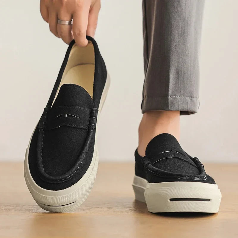 Men's Vulcanized Shoes: Niche, Light Luxury, Solid Color, Retro Style, Flat Heel, Split-on, Lazy Soft-soled Casual Walking Shoes