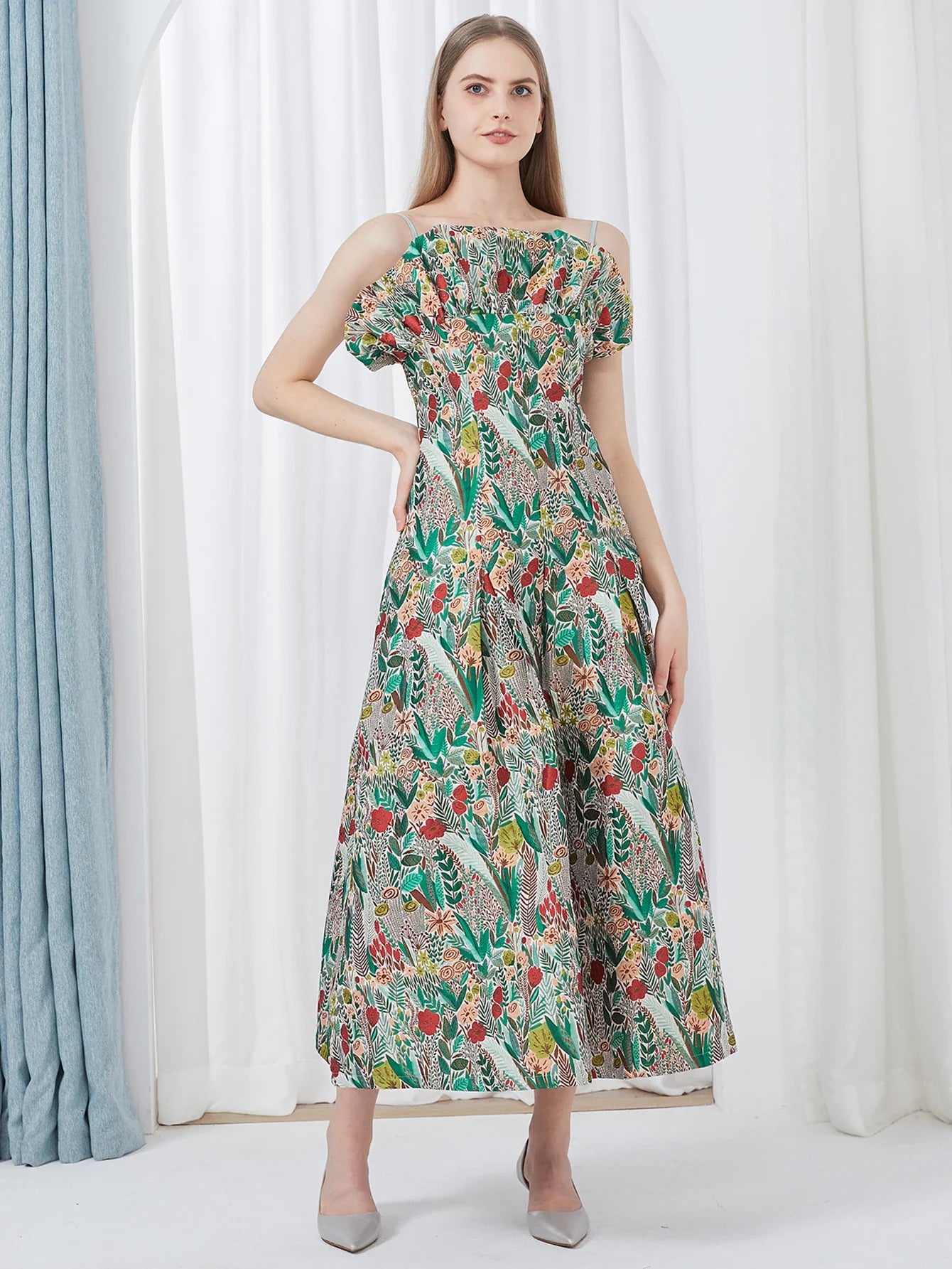 Elegant Women Dress Embroidery Sleeveless Summer Fashion Spaghetti Straps Vintage Party Gown Luxury Banquet Vestido