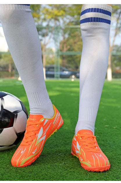 Outdoor Children's Football Shoes Low-cut Kids Soccer Shoes Sports Shoes Comfy Non-Slip Training Shoes For Boys Futsal Sneakers