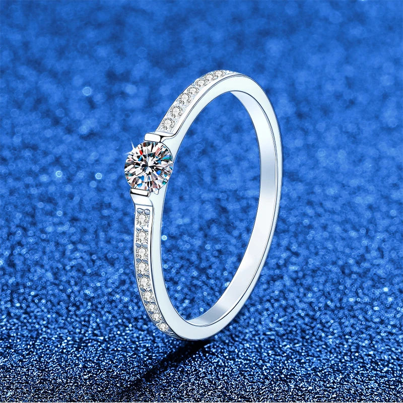 0.3ct 4mm D VVS1 Moissanite Rings for Women Sparkling Wedding Eternity Bands S925 Sterling Silver Jewelry Classic Ring