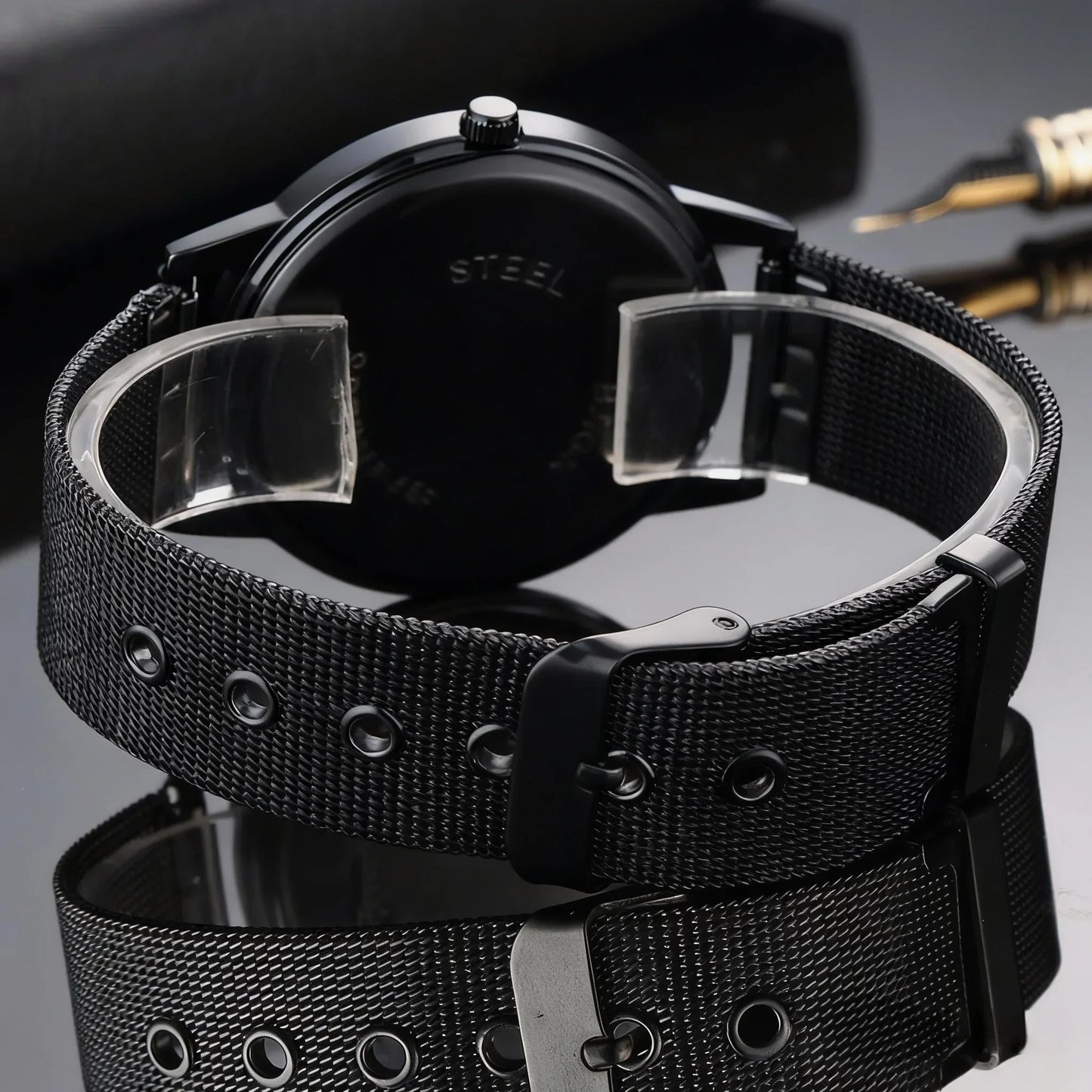 Fashion Women Watches Luxury Metal Analog Quartz Wristwatch Sliver Mesh Belt Simple Elegant Ladies Watch Relogio Feminino