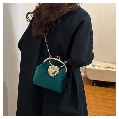 Velvet Frame Heart Dinner Hand Bags Diamonds Chains High Quality Shoulder and Crossbody Bags for Women 2024 Fashion Hot Sale