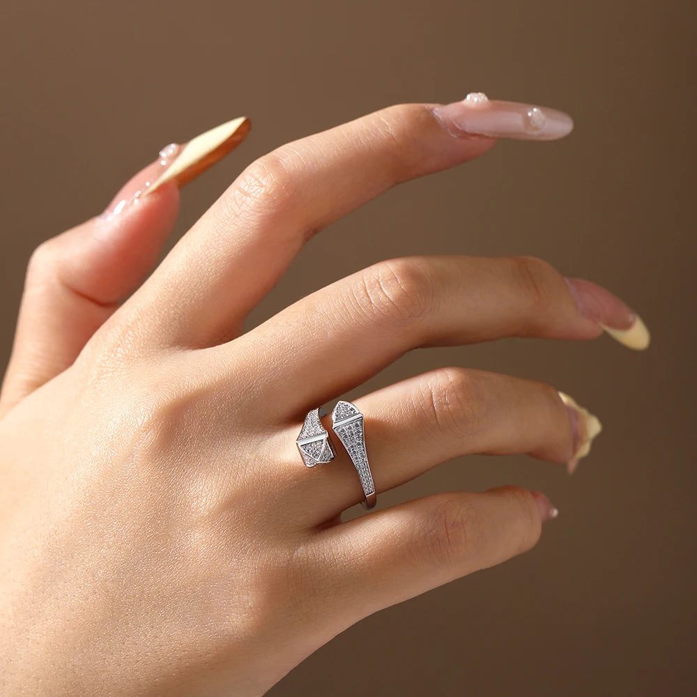 Double Snake S925 Silver Moissanite Rings Women Men Lab Diamond Adjustable Ring 18KGold Plated Luxury Jewelry for Party