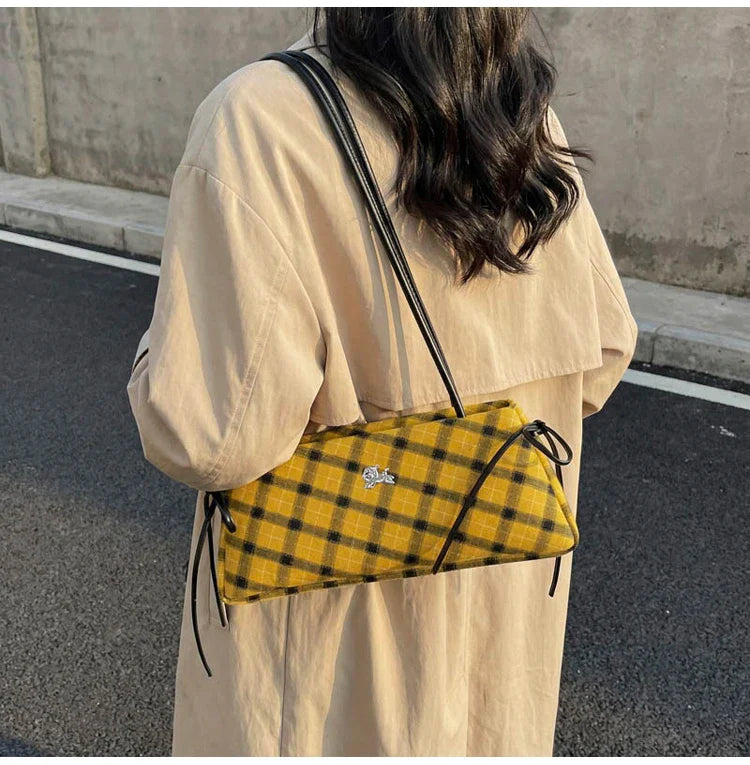 New Retro American Style Crossbody Bag Women's Handbag Fashionable Handheld Bag Casual Single Shoulder Bag Simple Style Handbag