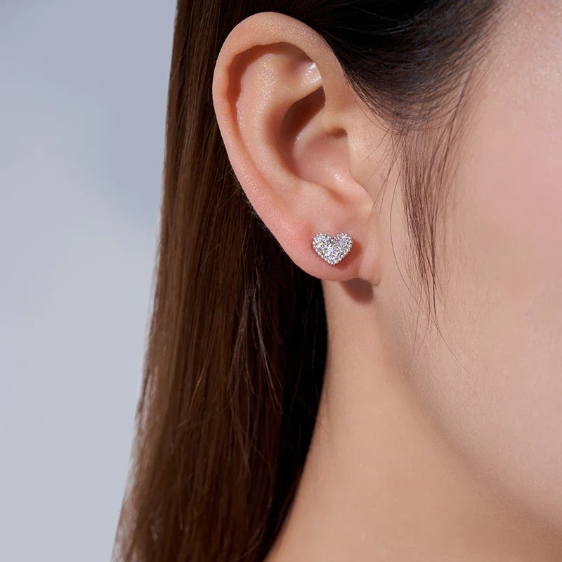 D Vvs1 3mm Cute Moissanite Stud Earrings for Women Elegant Heart Shape Ear S925 Sterling Silver Jewelry Birthday Gifts