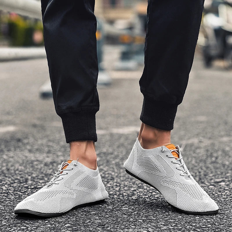 Sapatos Masculinos de Verão em Malha, Sapatilhas Planas para Uso Exterior, Sapatos de Caminhada de Alta Qualidade, Confortáveis, com Cadarço, Respiráveis, Antiderrapantes, Casuais