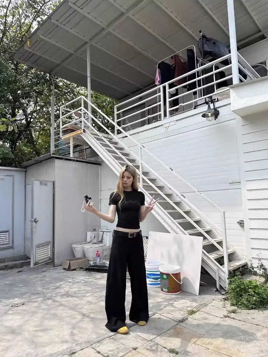Yedinas Camiseta Gótica Feminina Roupas Moda Coreana 2024 Verão Tops Slim Grunge Estética Vintage Y2k Camiseta Feminina Tshirts