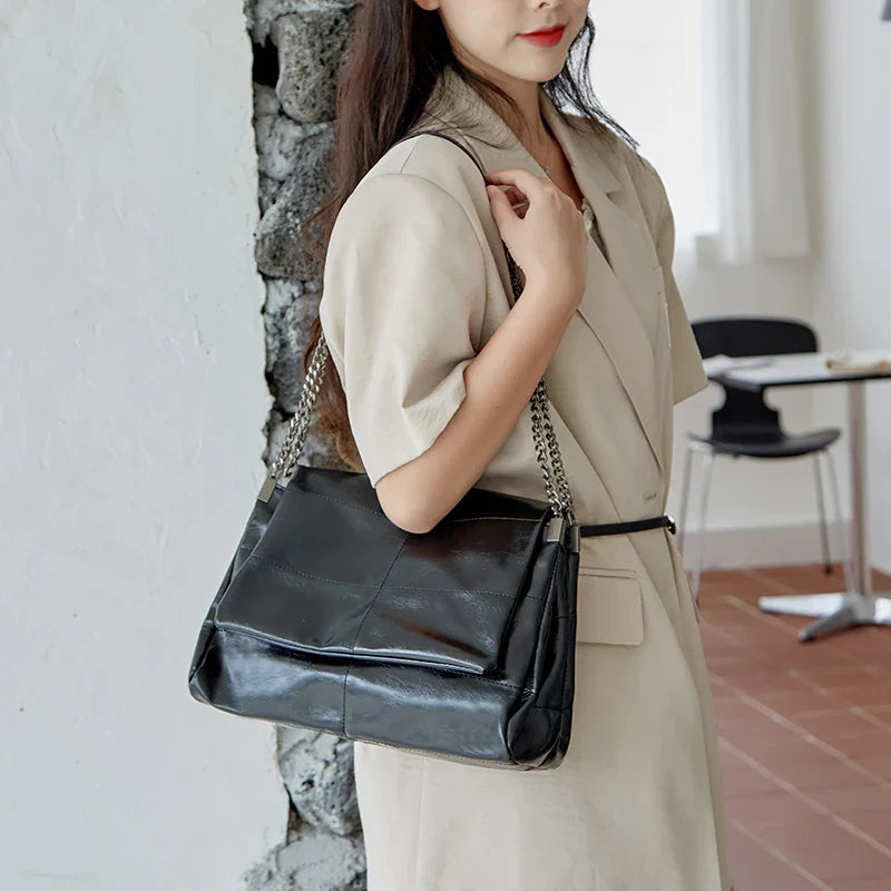 Women's Fashion Metal Chain Shoulder Crossbody Bag, Simple Classic Pu Sewing Bag, Solid Color Flip Messenger Bag, Classic Busine