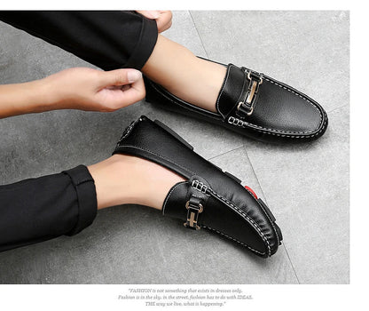 2025 New Handmade Soft Soled Beanie Shoes Men's Korean Style Casual Leather Shoes Social Spirit Boy Brand Lazy Shoes Loafers