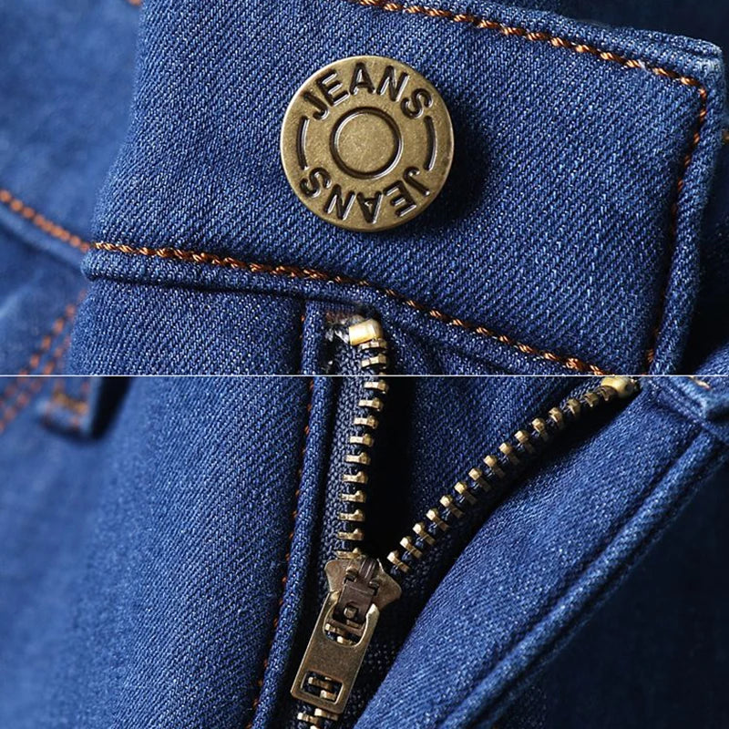 Men New Fashion Winter Warm Jeans Male Fleece Lined Thickened Denim Pants Loose Straight Comfortable Casual Black Blue Trousers