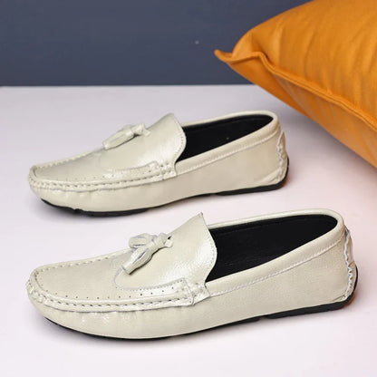 Sapatos Masculinos Loafers Confortáveis Slip-on Mocassins para Dirigir Calçados Masculinos Marca Marrom de Couro Sapatilhas Casuais para Homens