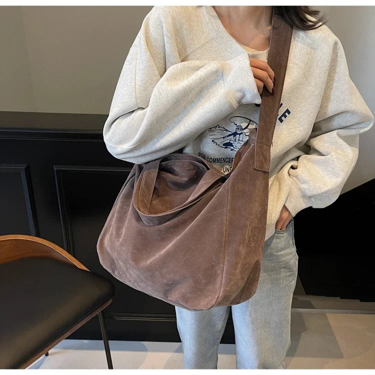 Large Capacity Velvet 2024 Hot Selling Tote Bag Zipper Solid Color Popular Fashion Handbag Soft Simple Commuting Shoulder Bag