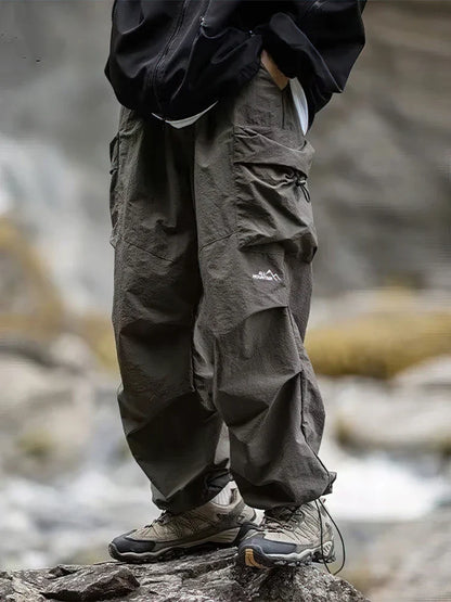 2026 Spring Summer Baggy Cargo Hiking Pants Men Waterproof Casual Sport Jogging Parachute Pants Outdoor Wide Leg Trousers