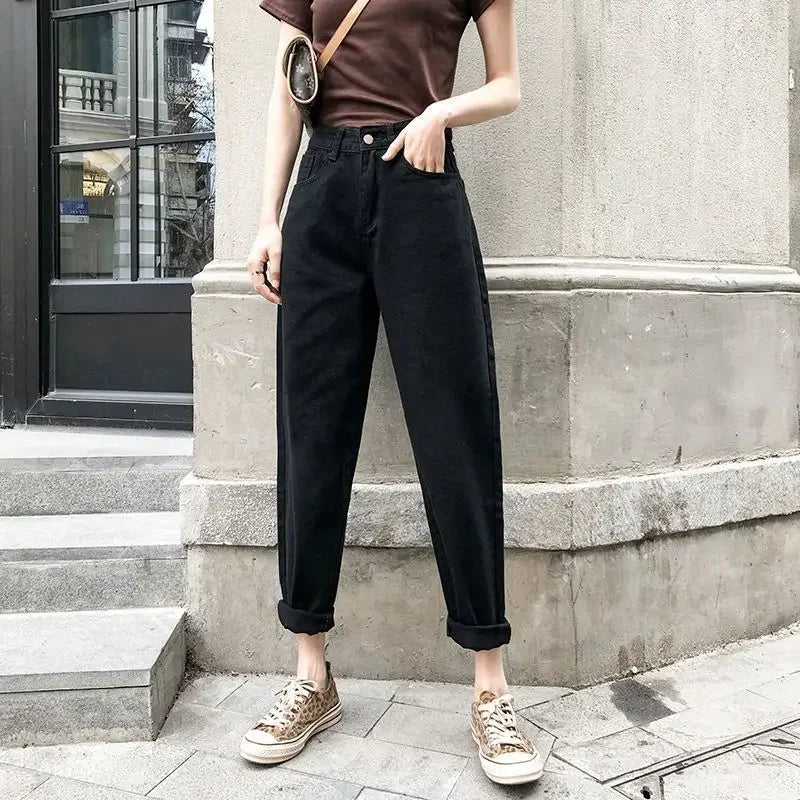 Calça Dad Soltinha de Cintura Alta e Efeito Emagrecedor Outono