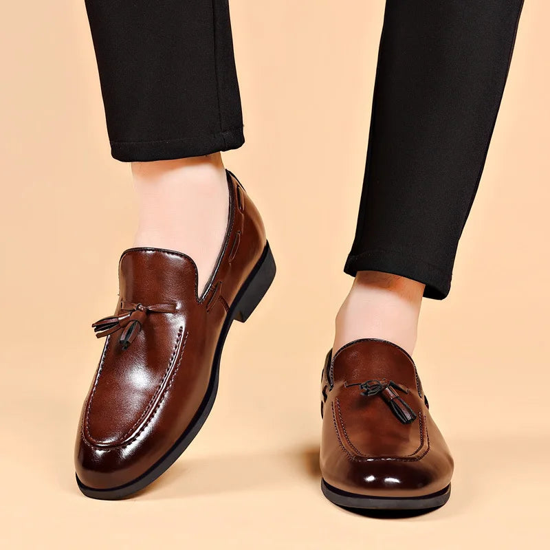 Summer New Large Size Men's Leather Shoes Business Formal Casual Wedding Knot Shoes round Toe Flat Heel Rubber Outsole