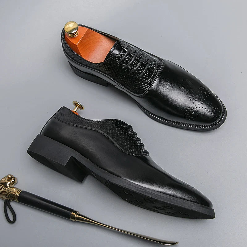 Bullock carved leather shoes men's low-top lace-up business formal casual middle-aged business shoes
