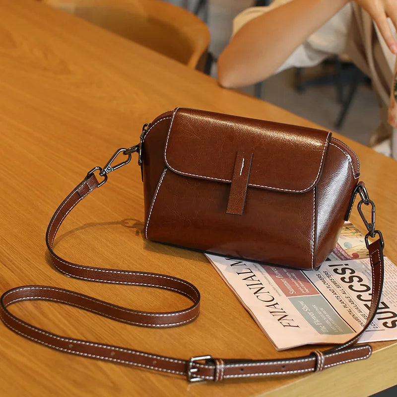Women's Small Phone Bag Fashionable Oil Wax Cowhide Leather Handbag Versatile and Simple Shoulder Bag High Quality Crossbody Bag
