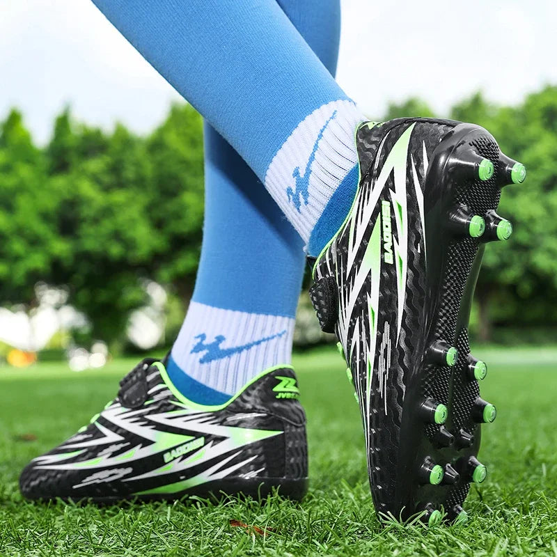 New Football Shoes Children Non Slip Society Cleats Soccer Shoes Kids Indoor Football Field Boots Fast Professional Sneaker28-39
