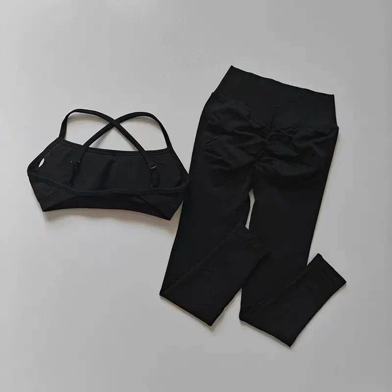 Peach Butt Seamless Fitness Two-Piece Set: Tight Yoga Sports Bra Quick-Dry Pants Set for Pilates Women
