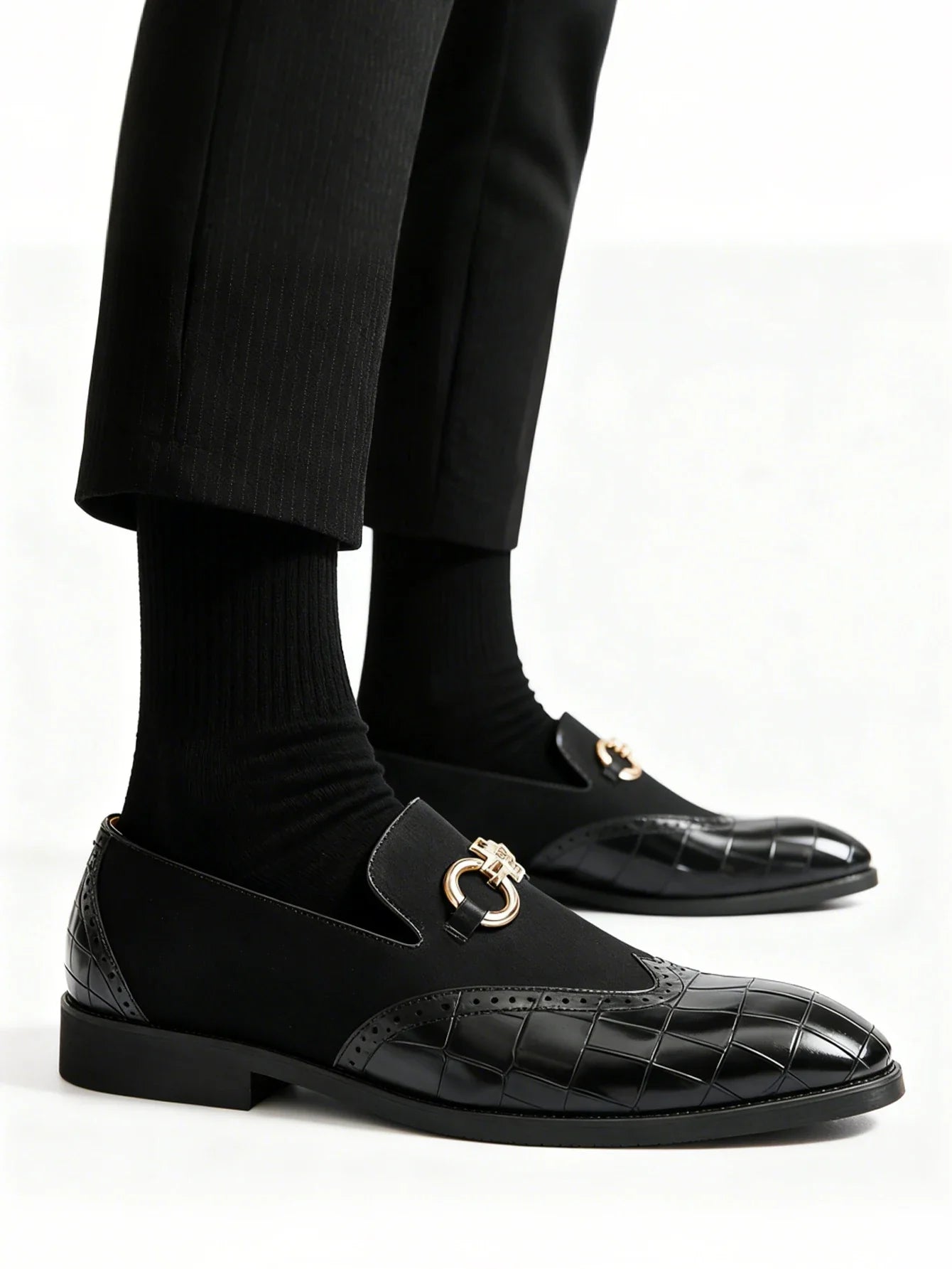 Men's Formal Leather Shoes British Style Slip On Loafers Pointed Toe Breathable Non-Slip Business Elegant Dress Wedding Office