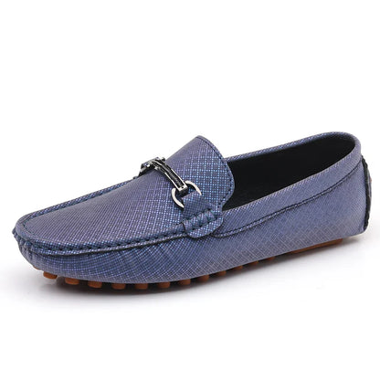 Sapatos de Couro Fashion Sapatos de Negócios Mocassins Pretos Leves Slip On para Homens Sapatos de Couro Elegantes Casuais para Festa e Casamento