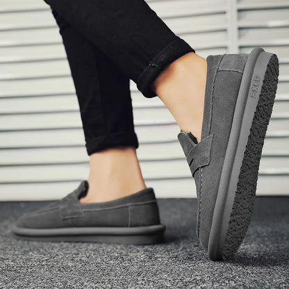Winter Fashion Plush Men Loafers Outdoor Warm Men's Cotton Shoes Low-Top Casual Man Snow Boots with Fur Slip on Walking Footwear