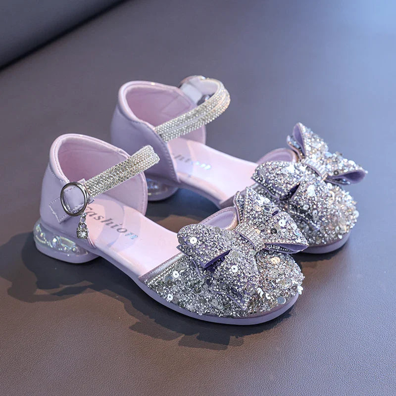2025 Children's Crystal Princess Shoes bow Tie stylish summer new girls' head-wrapped sandals small high heels performance shoes