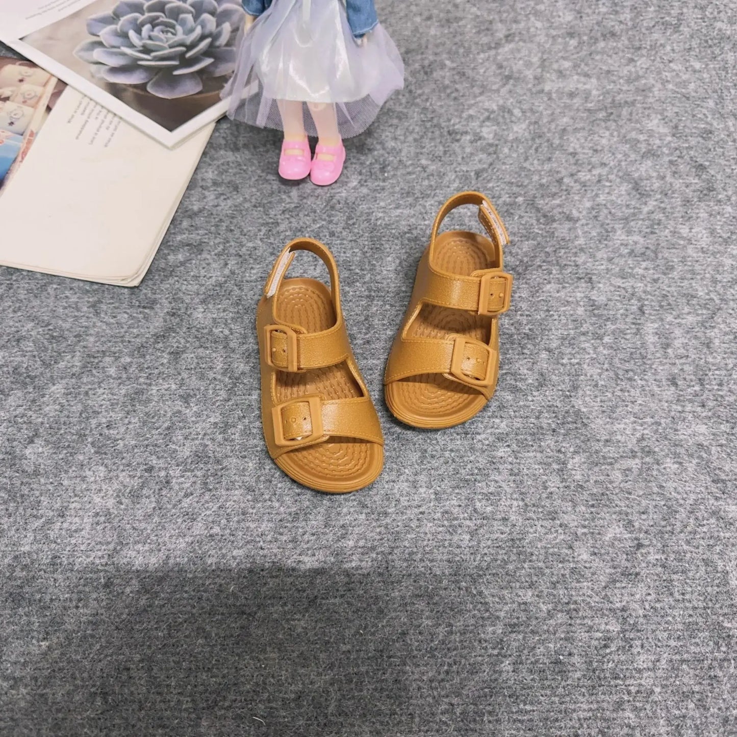 Fashion Popular Solid Color Children's Beach Sandals Trendy Design Kids Girl Boy Casual Flat Casual Shoes Summer Kids Sandal