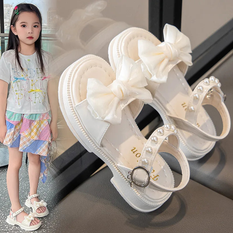 2026 Girls Sandals Kids Soft Soles Casual Princess Shoes New Water Diamond Beach Shoes Bow Shaped Girl Sandals