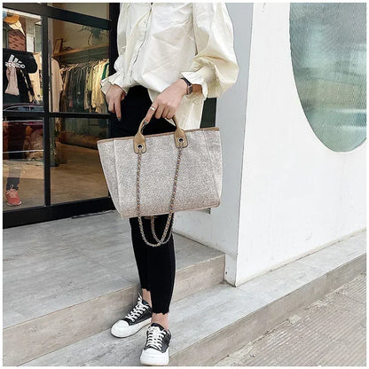 Fashion Make Up Designer Big Women's 2025 New Korean Fashion Casual Large Capacity Shoulder Crossbody Chain Tote Bag