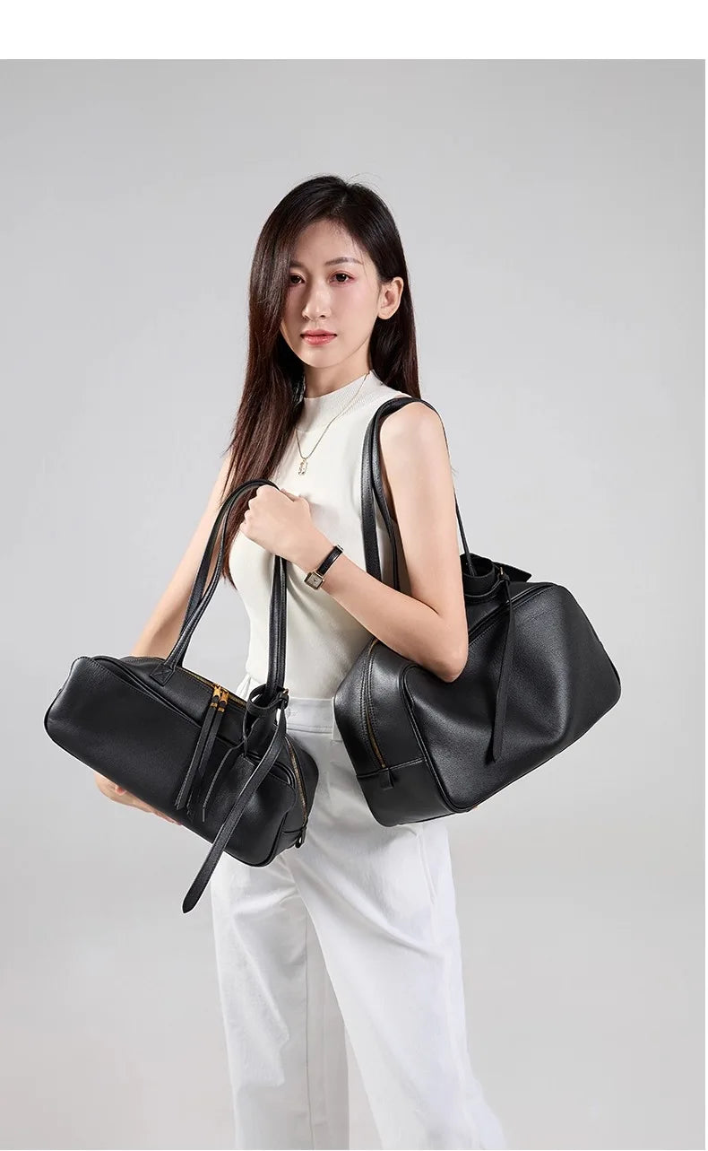 High version genuine leather pillow bag for women 2025 new all-match large capacity first layer cowhide bowling bag for women