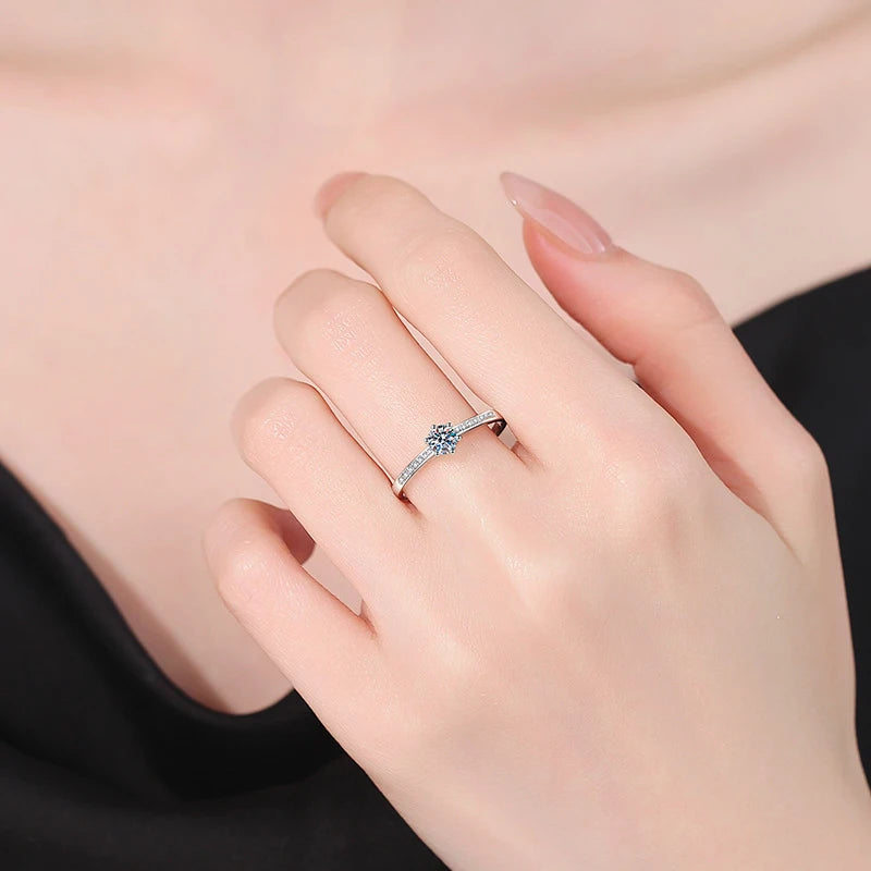 0.3ct 4mm Moissanite Rings for Women Sparkling Lab Diamond S925 Sterling Silver Eternity Wedding Engagement Promise Rings