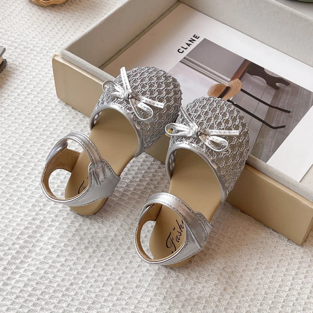 Girl's Sandals Breath-mesh Braided Adorable Summer Kids Sliders Bowtie Beige Sliver Round Toe All-match Childern Shoes 23-33