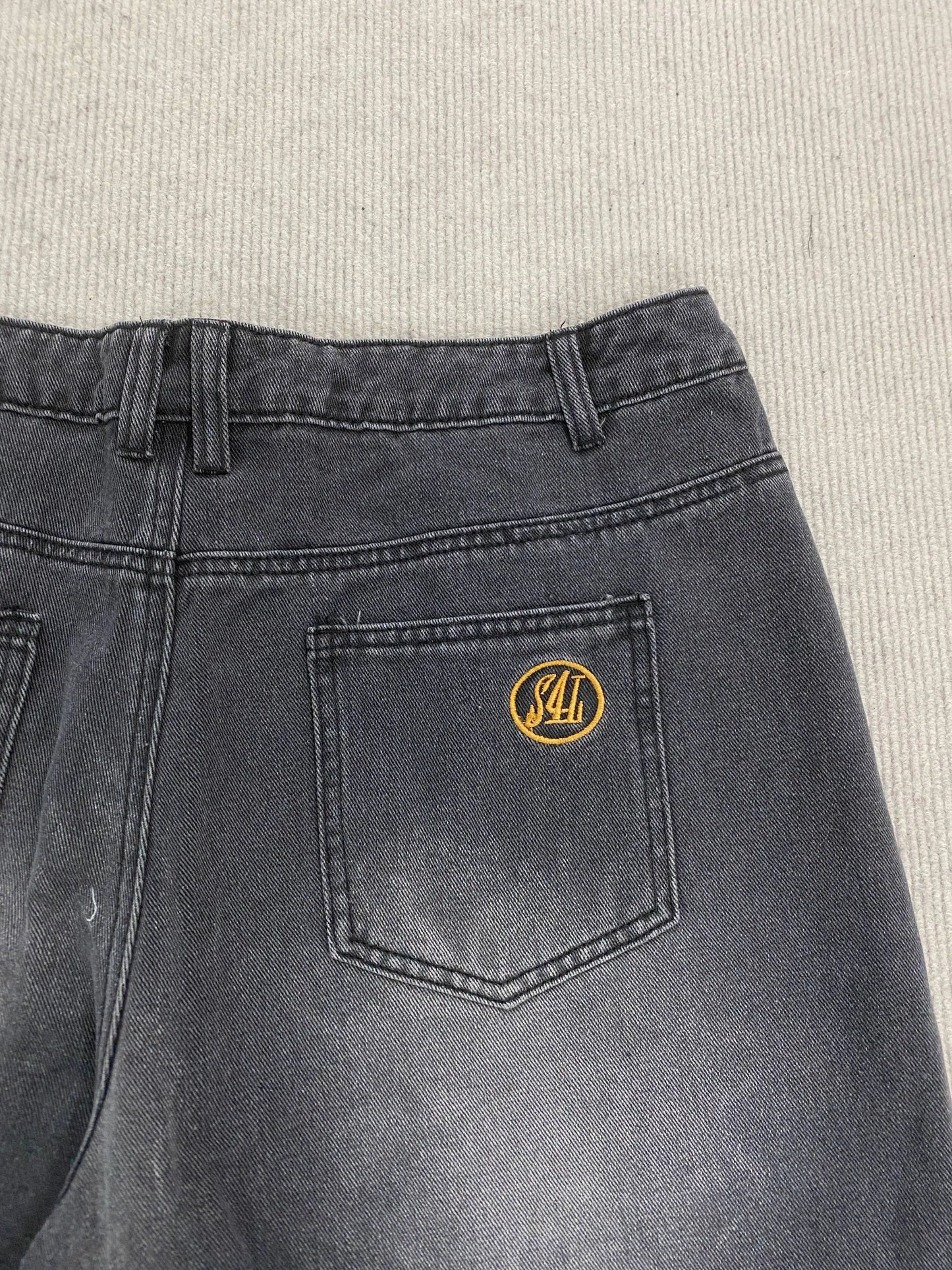 Calça jeans unissex estilo casual de rua, estilo ins, corte reto, lavagem envelhecida retrô, usada, novidade primavera 2026, street style americano.