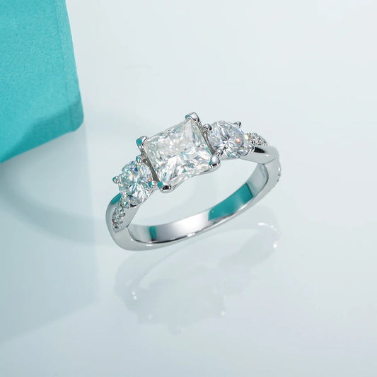 1.5ct Princess Cut D Color Moissanite Three Stone Engagement  Ring 925 Silver Rings For Women Jewelry Wholesale