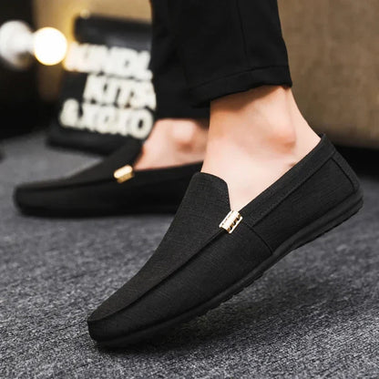 Fashion Men Casual Shoes Luxury Brand Men Loafers Breathable Comfort Slip-on Mens Driving Shoes lightweight Lazy Shoes Moccasins