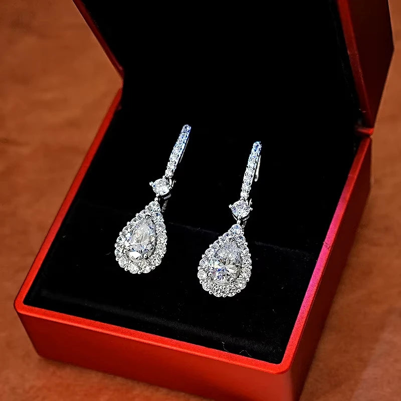 Sweet Droplets 925 Silver Sparkling Earrings Set with High Carbon Diamond Earrings, Versatile and Elegant, Light Luxury Woman