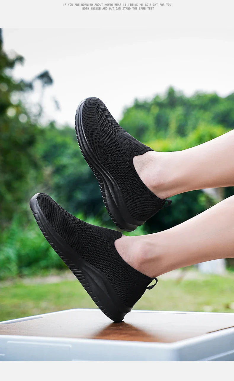 Men's Vulcanized Shoes Fashion Breathable Outdoor Mesh Casual Sneakers Lightweight Comfortable Men Tenis Masculino Walking Shoes
