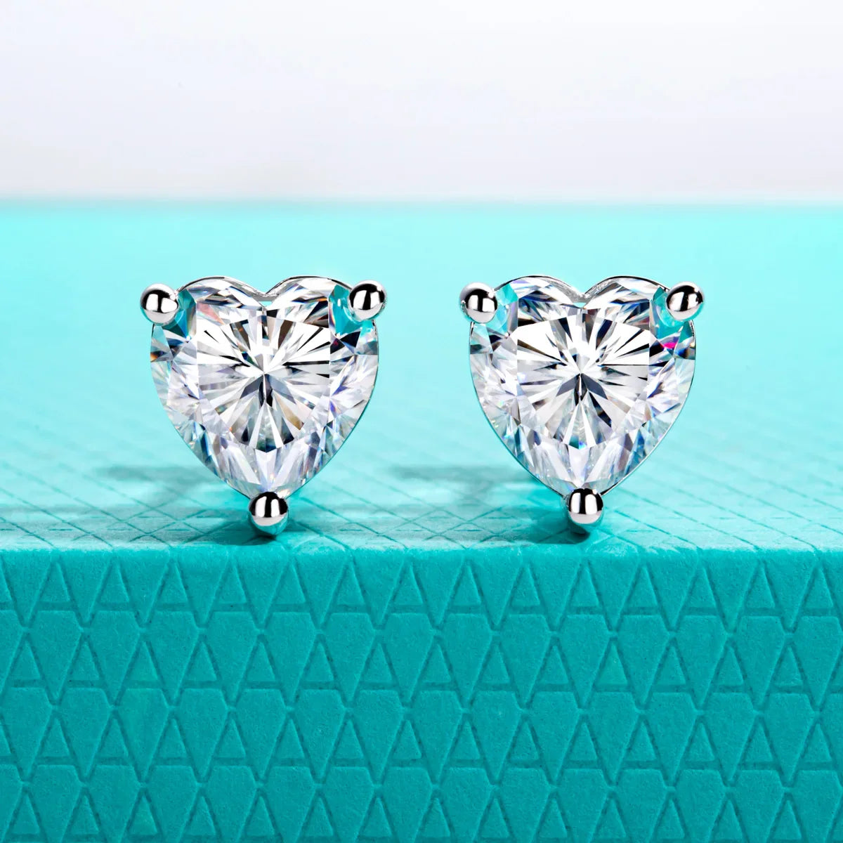 Heart Moissanite Stud Earrings 1cttw-6cttw D Color VVS1 925 Sterling Silver 18k Gold Plated Classic Women's Jewelry