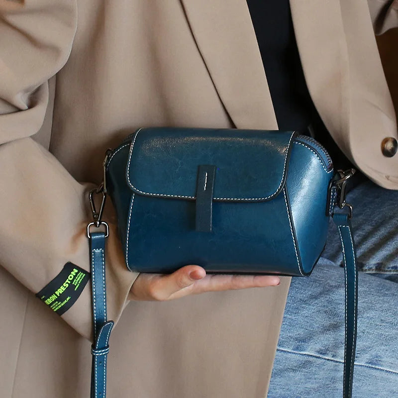 Women's Small Phone Bag Fashionable Oil Wax Cowhide Leather Handbag Versatile and Simple Shoulder Bag High Quality Crossbody Bag