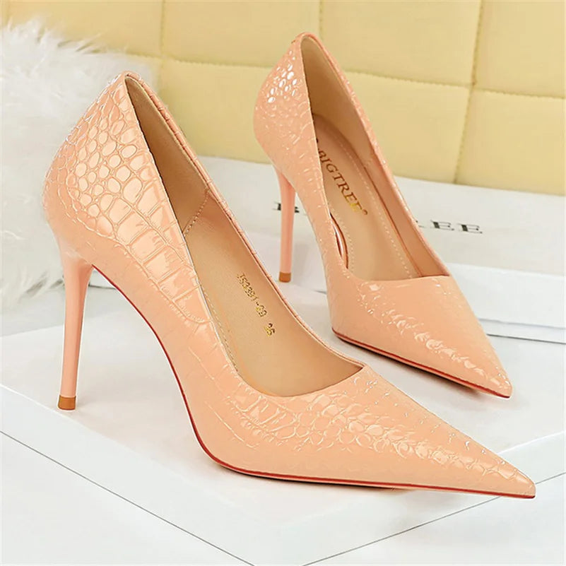 Women 10cm High Heels Stiletto Pumps Pointed Toe Green Nude Heels Office Lady Serpentine Patent Leather Wedding Party Prom Shoes