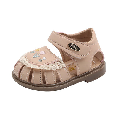 Platform Sandals Retro Children's Shoes Fashion Flroal Sandals for Baby Girl Beach Shoes Beautiful School Kids Shoe Girls H06019