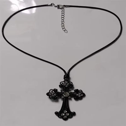 Large Detailed Rhinestone Cross Choker Spiral Hippie Necklace Goth Punk Women Fashion Statement Crucifix Charm Jewelry Gift