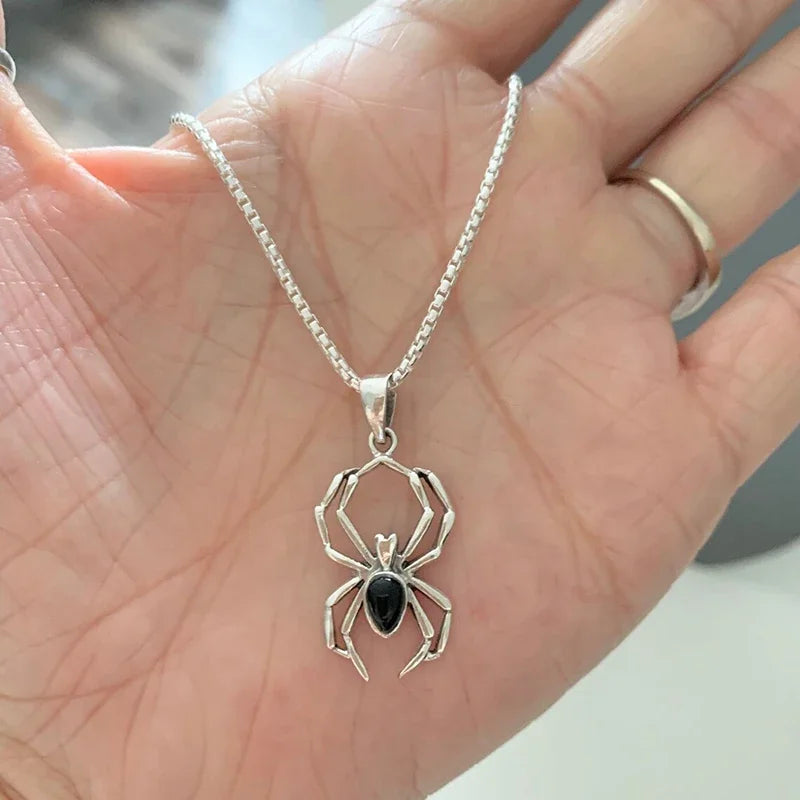 Spider Pendant Necklace for Women/Men Punk Animal Necklaces Unisex Lover Neck Accessories Creative Gift Hip Hop Jewelry