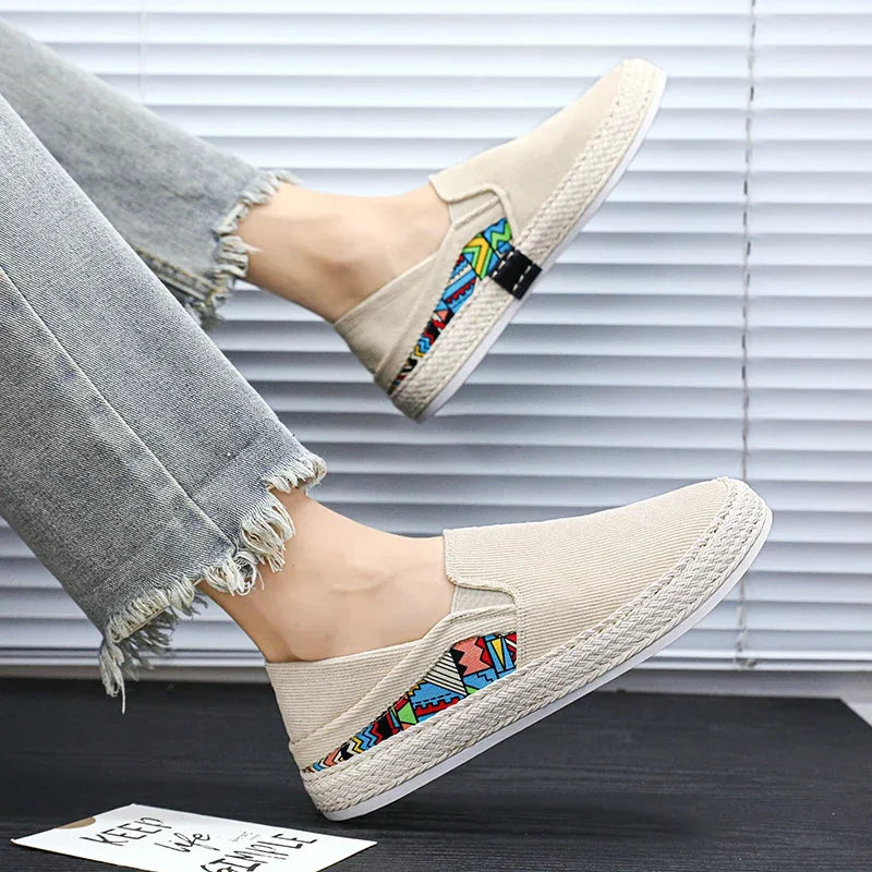 Sapatilhas Casuais Masculinas de Lona Tênis Masculino Slip-on Vulcanizado Confortáveis Sapatilhas Masculinas Mocassins Sapatos de Condução Zapatos Hombre