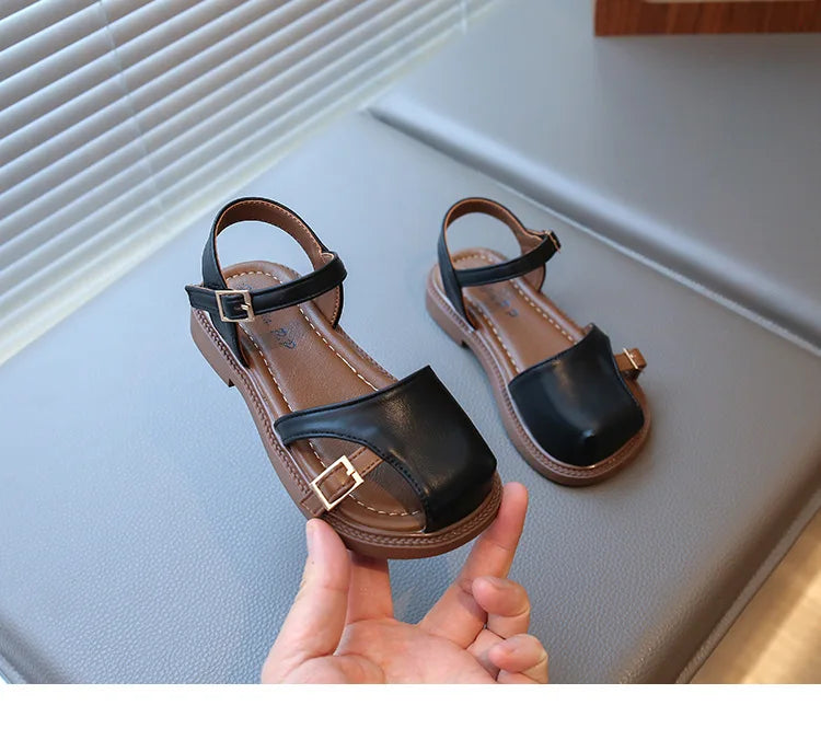 2026 Summer New Children's Princess Foreign Soft Sole Casual Anti-slippery Sole Toddler Toe Capped Beach Flats Elegant Shoes