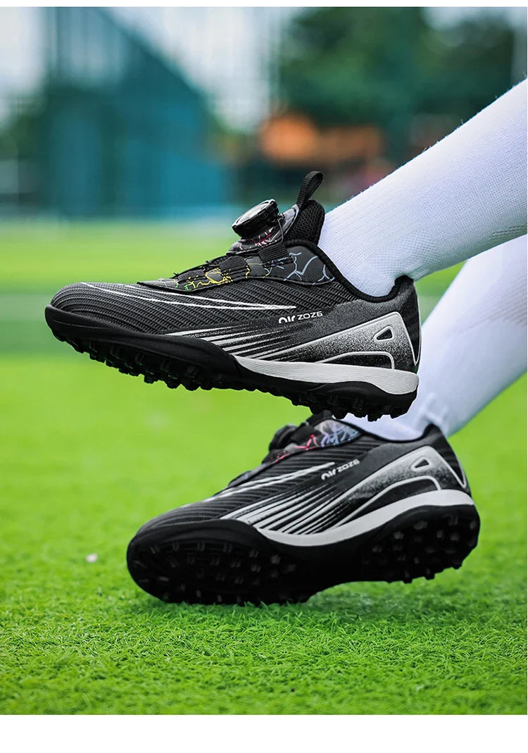 New Football Field Boots Boys Girls Indoor Society Football Shoes Futsal Non Slip Professional Fast Kids Soccer Cleats Sneaker